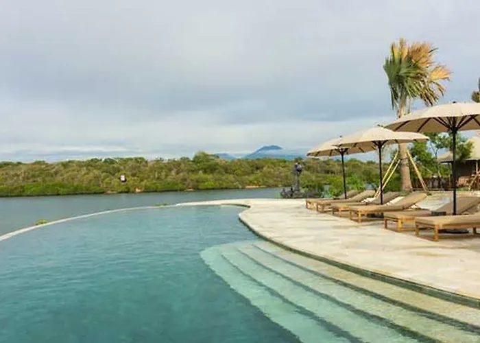 Resort Menjangan Dynasty